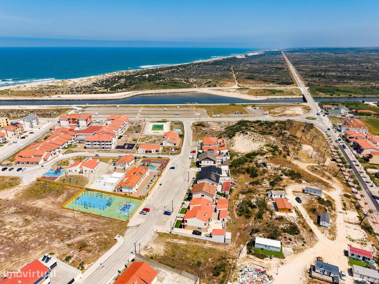Moradia Geminada a 450mt da praia da Vieira de Leiria - Oportunidade Ú-41