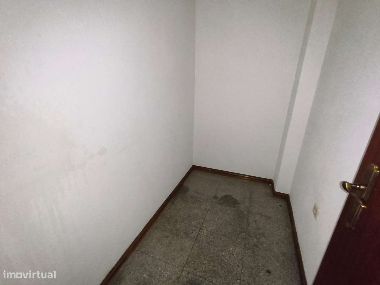 Loja com 48,2 m² na Rua D. Afonso Henriques – Rio Tinto-10