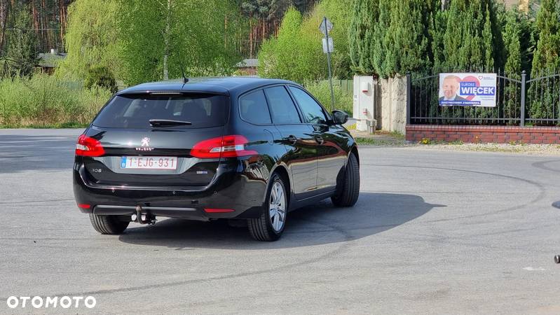 Peugeot 308 1.6 BlueHDi Business Line S&S - 4