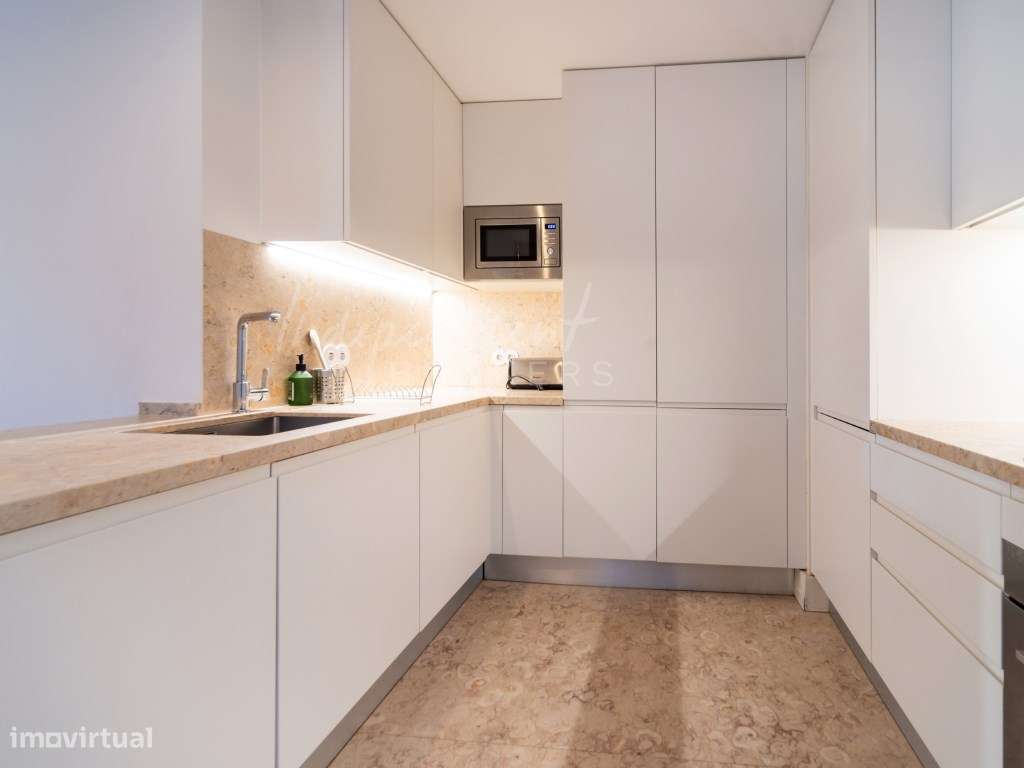 T1 AJUDA + PÁTIO - Grande imagem: 5/17