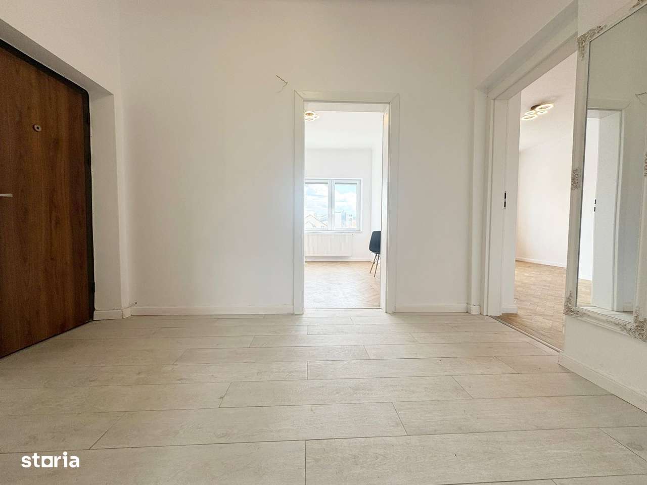 0% comision 2 camere decomandate, orientare Sud, langa Hilton, Central-17