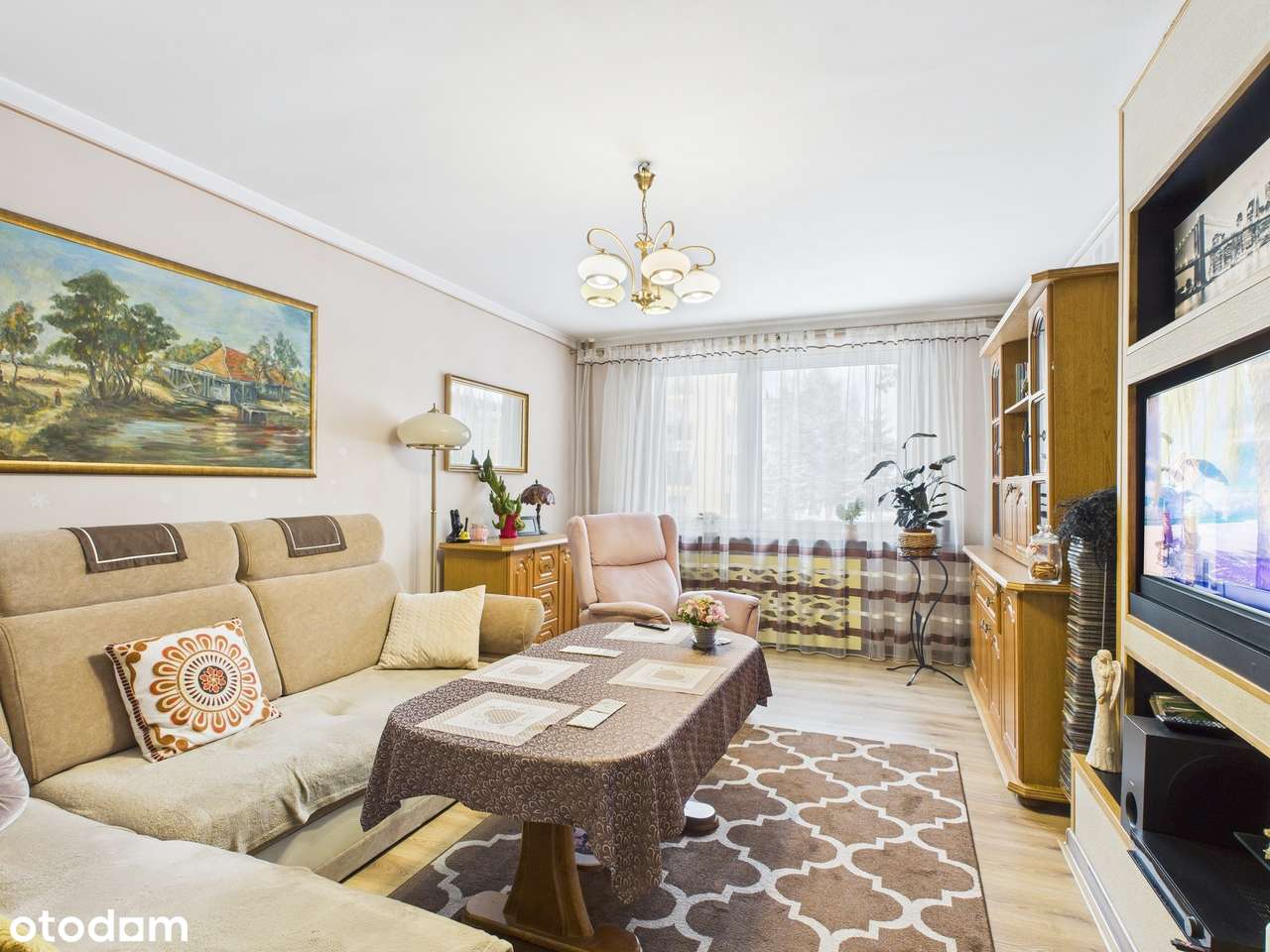 Reden/Wysoki parter/ 2 pokoje/ duża kuchnia/-5