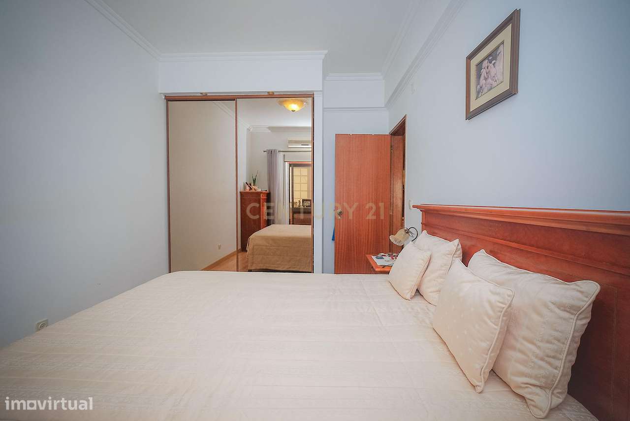 Apartamento T3 em Amora, Seixal - Vista para o Rio-14