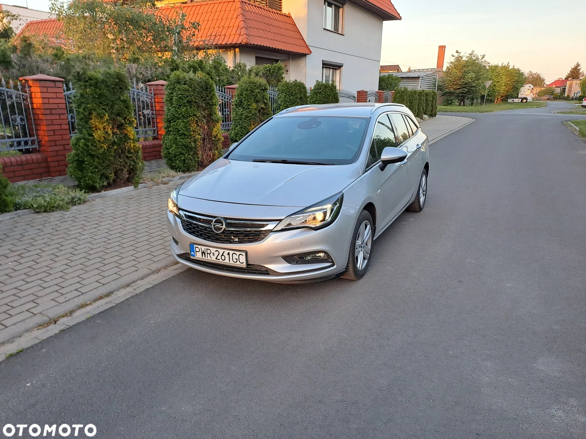 Opel Astra - 2