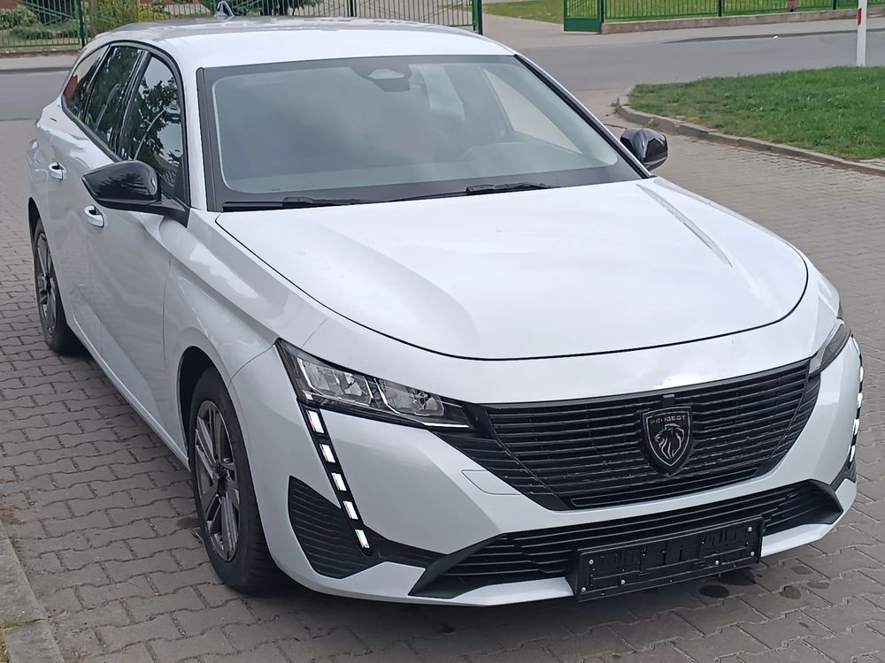 Peugeot 308 P5 PureTech 130 GPF EAT8 Stop & Start Allure Pack 2024
