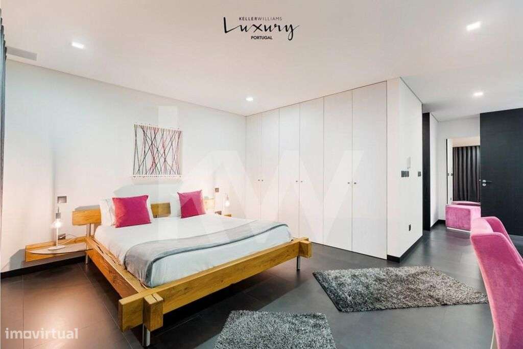 Quinta paradisíaca em local calmo e recatado para viver com qualidade-31