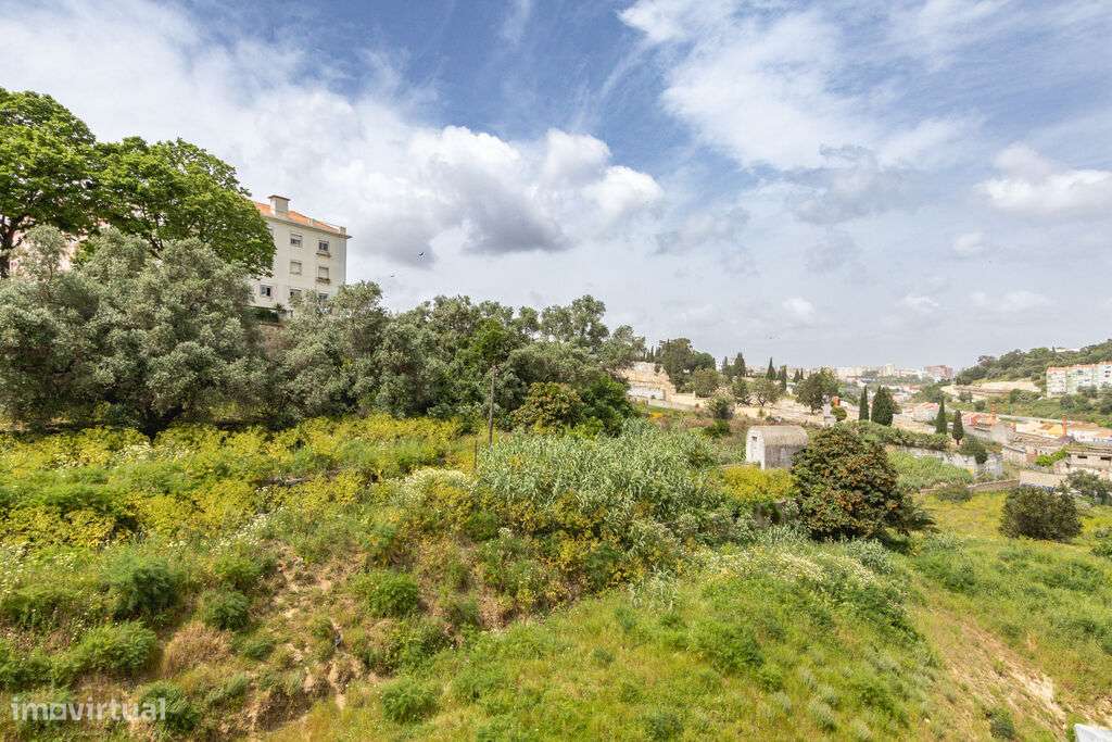 Apartamento T3 em Penha de França de 98 m2-34