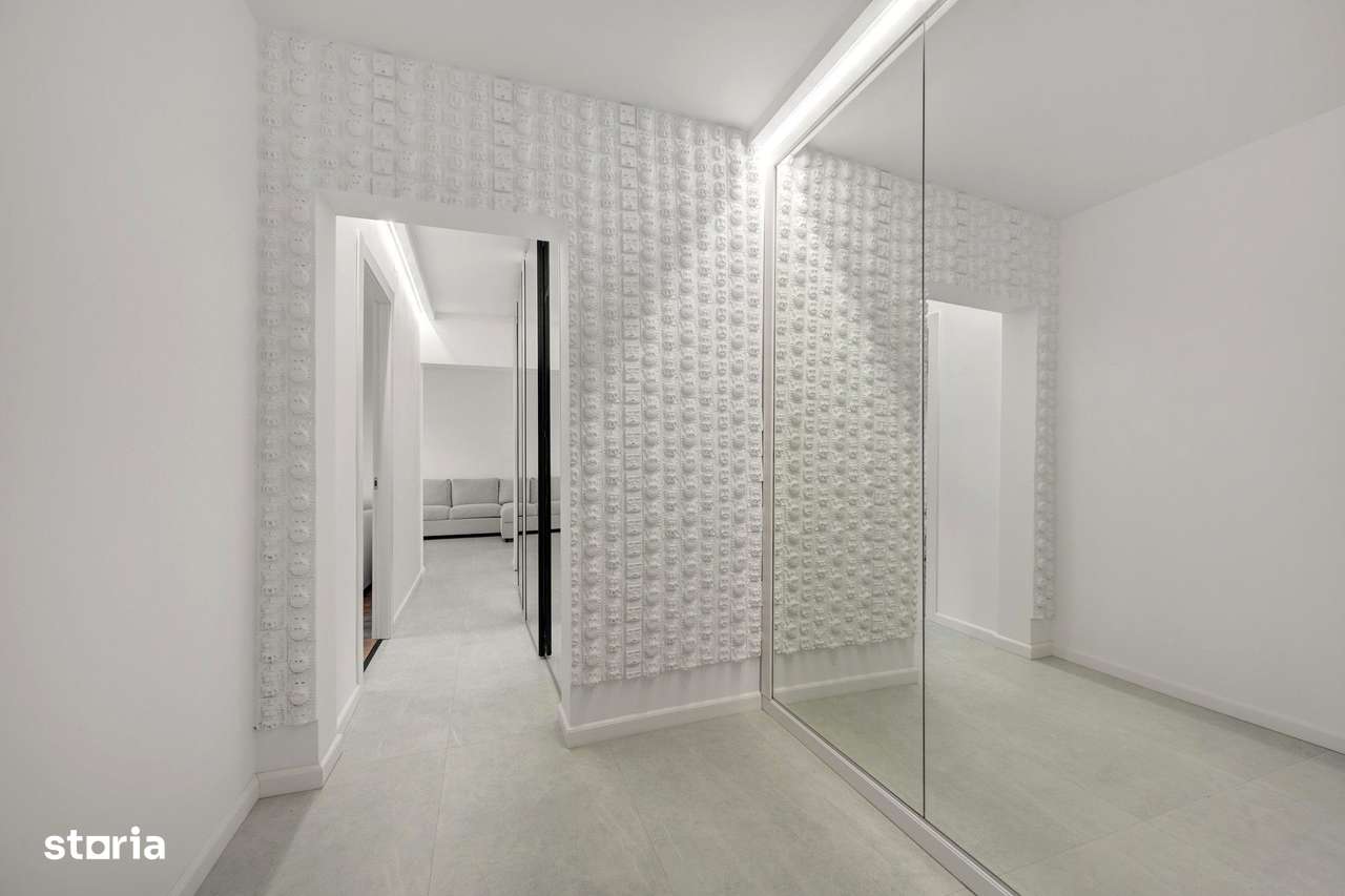 Apartament cu 3 camere, luminos si complet renovat-13