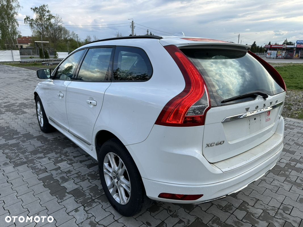 Volvo XC 60 T5 Geartronic Kinetic - 5
