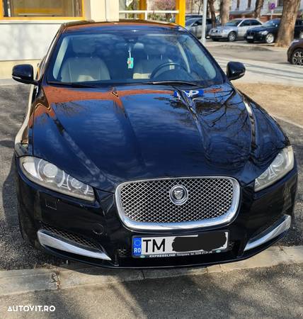 Jaguar XF 2.2D - 3