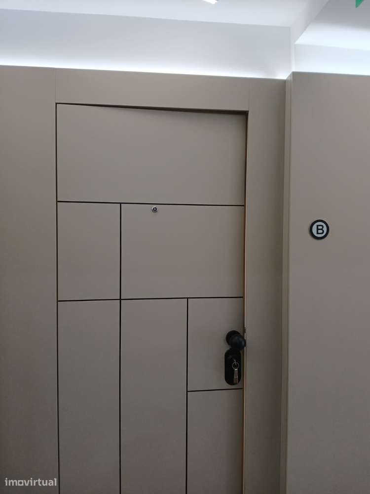 Apartamento T0 Novo - Centro do Porto-10