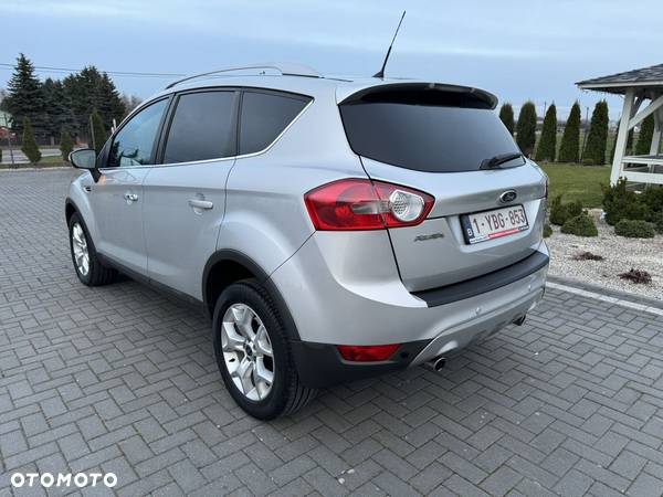 Ford Kuga 2.0 TDCi Titanium FWD - 3