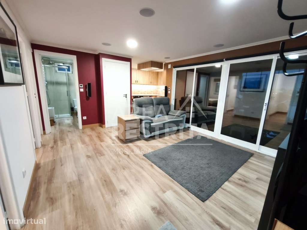 Moradia T5 auto sustentavel, Zona acionistas, Parque Verde em Fernã... - Grande imagem: 2/46