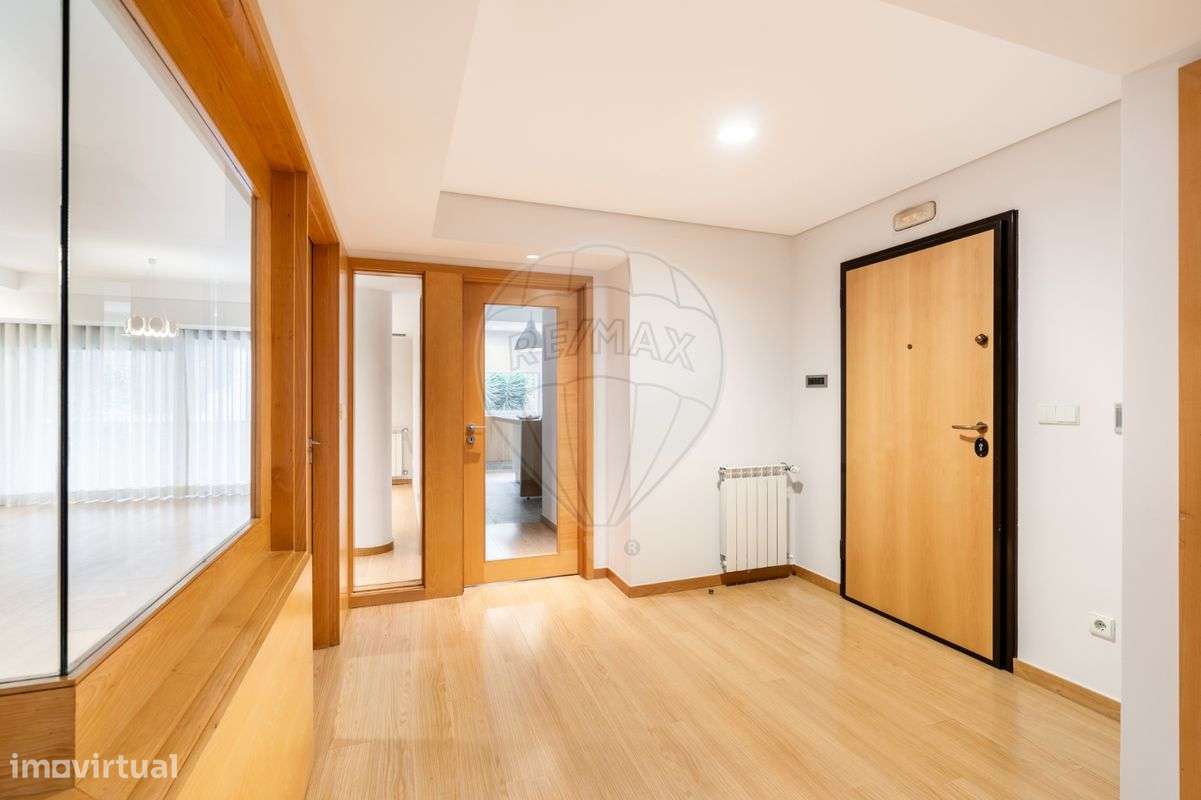 Apartamento T4 para arrendamento - Grande imagem: 3/44