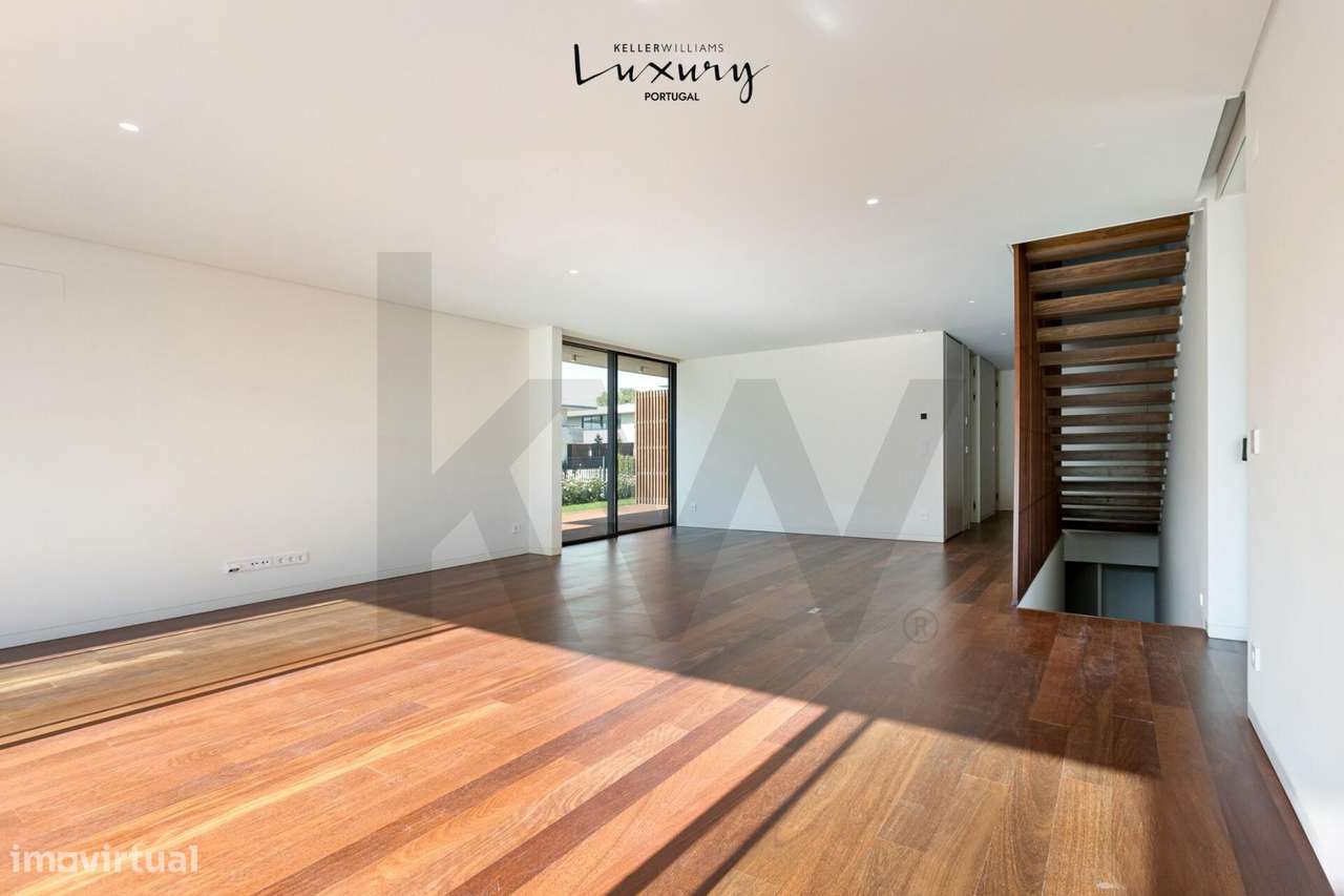 Moradia T3 de Luxo | Condomínio Sandwoods | Quinta da Marinha-19