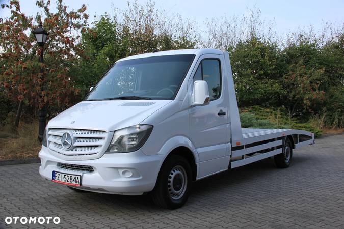 Mercedes-Benz Sprinter - 10