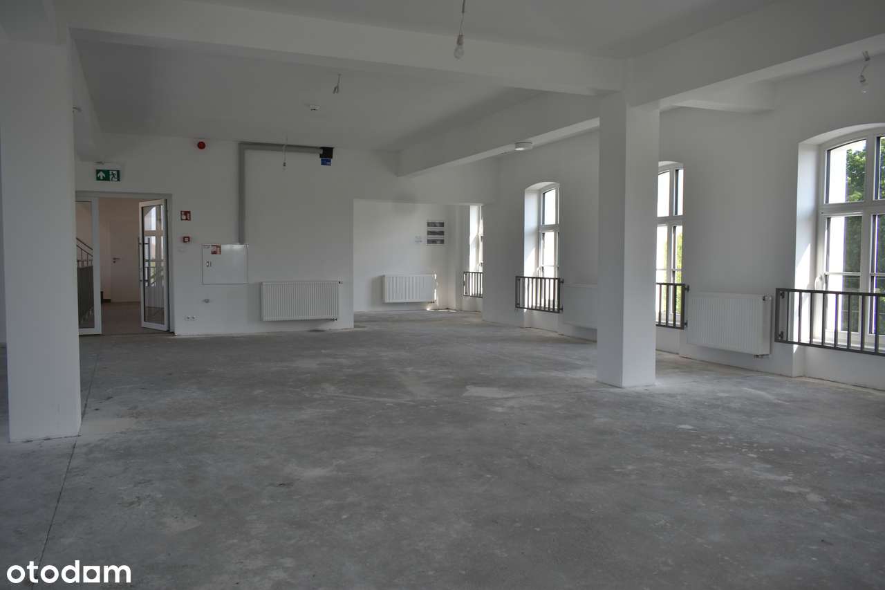 Największy lokal 2.01 na piętrze dworca PKP w Złotnikach Kujawskich - Pełny obrazek: 4/7