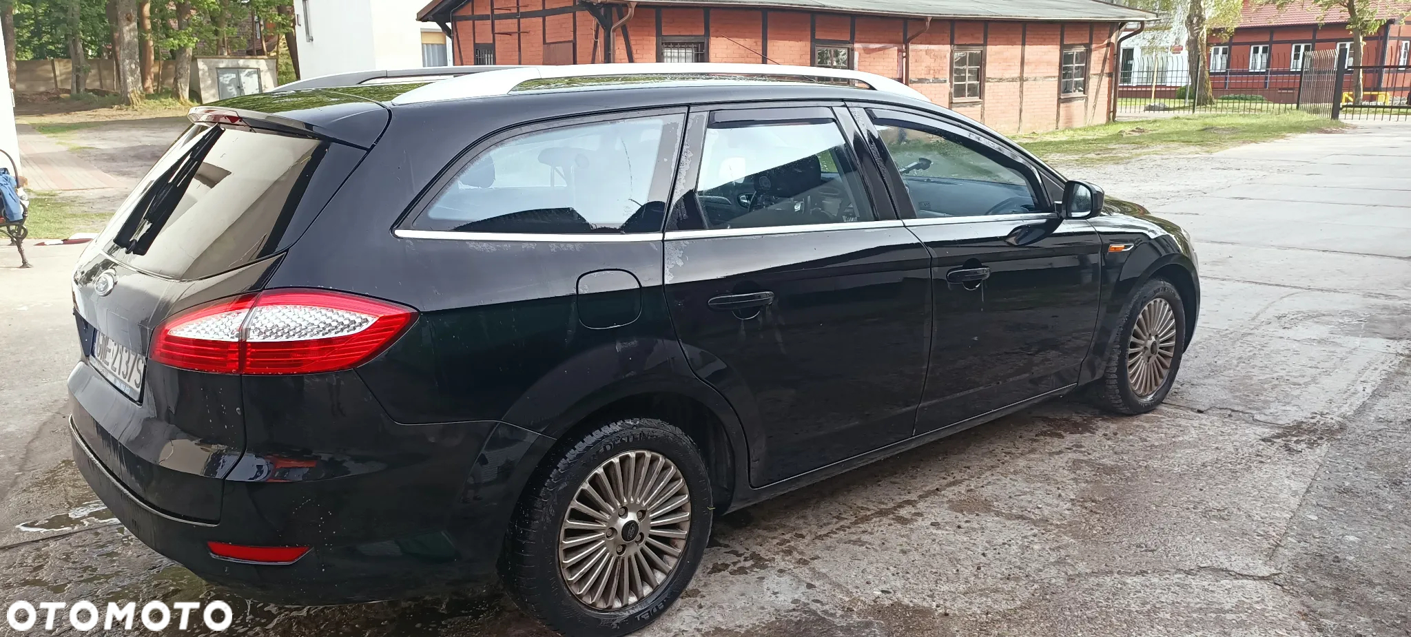 Ford Mondeo 2.0 Ambiente - 8