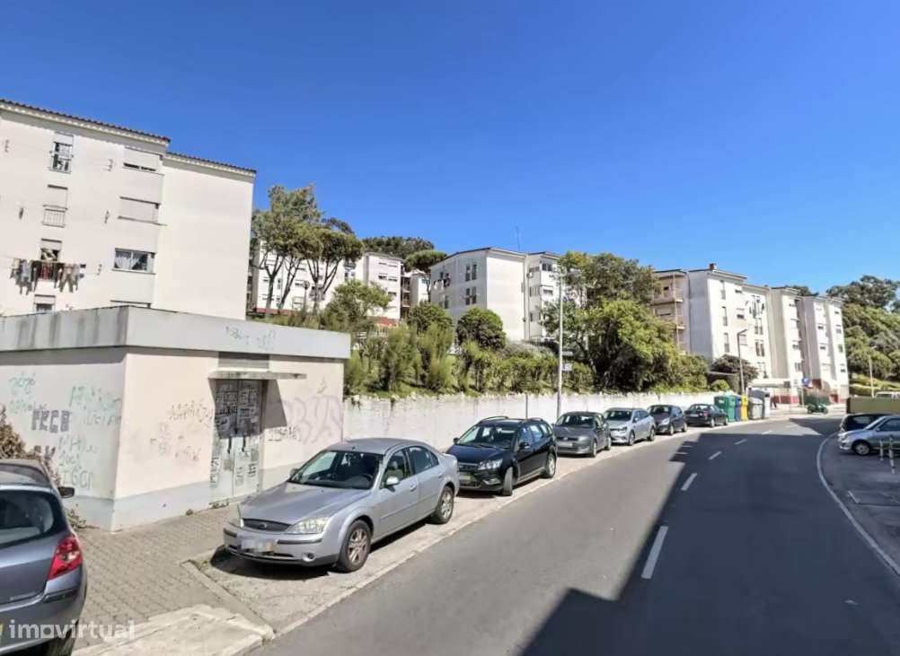 T3 à venda na Rua Mirante Pendão, Queluz e Belas, OCUPADO - Grande imagem: 2/6