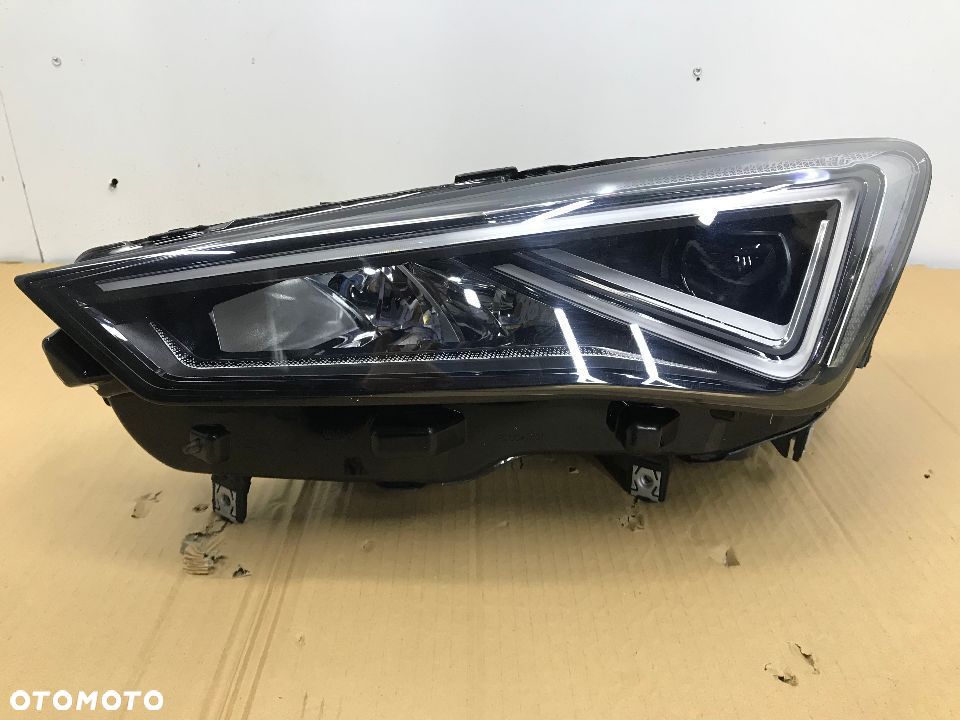 Lampa reflektor Seat Tarraco przednia lewa 5FJ941007J - 1