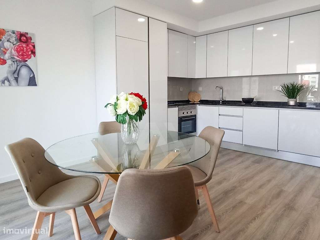 Apartamento T3 em Benfica com Cozinha Equipada - Grande imagem: 3/14