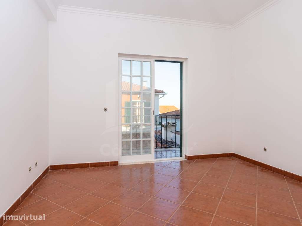 Moradia geminada T4+2 na Almoinha, Sesimbra - Grande imagem: 4/41