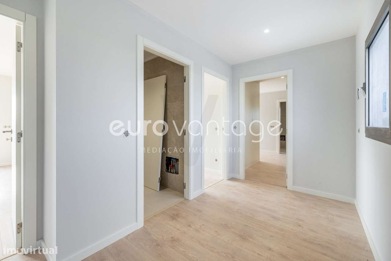 Moradia T4 | Nova | Jardoeira – Batalha-16