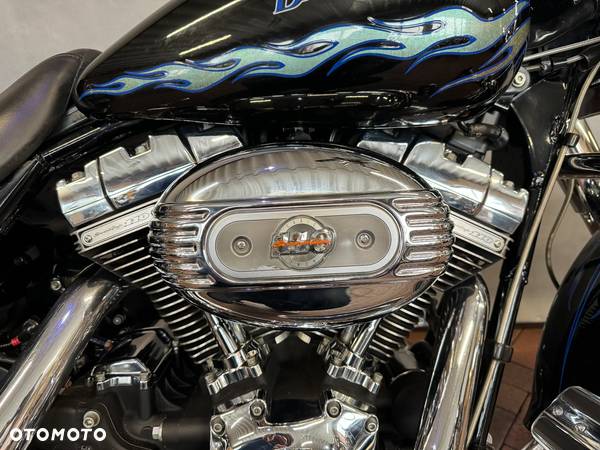 Harley-Davidson Touring Road King - 22