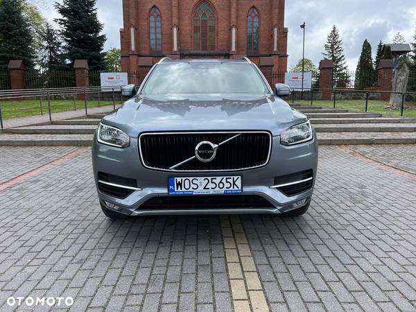 Volvo XC 90 D5 AWD Momentum - 3