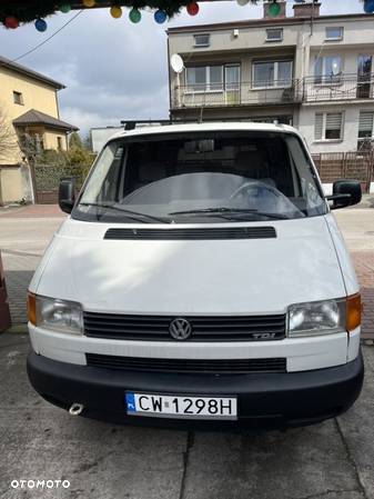 Volkswagen Transporter - 1