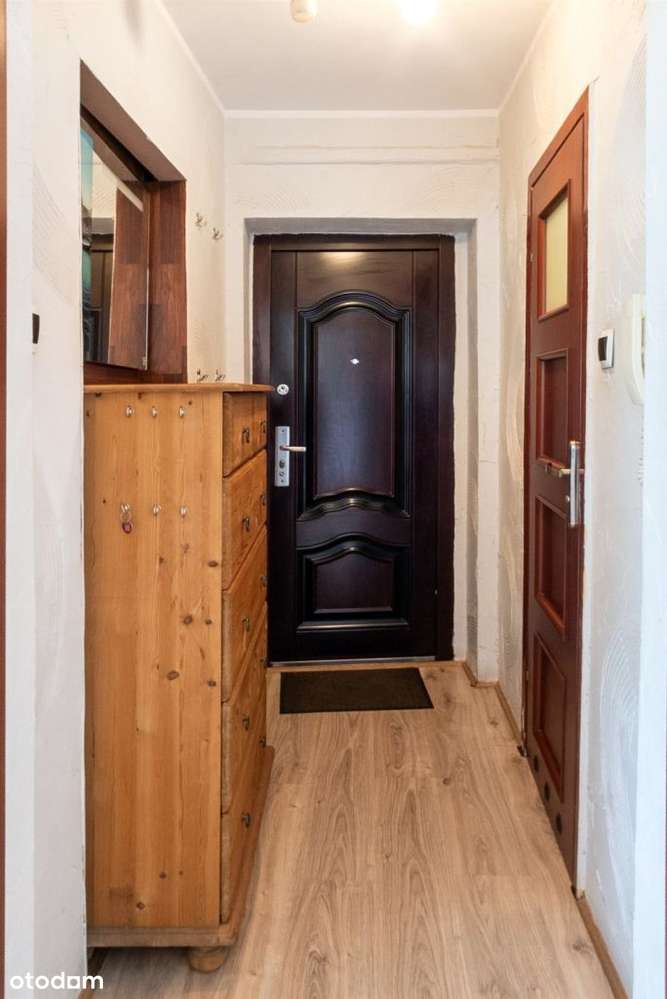 Mieszkanie 62m, 3 pokoje z kominkiem, piwnicą.-10