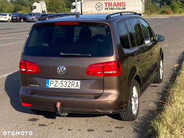 Volkswagen Touran 1.2 TSI BlueMot Comfortline - 4