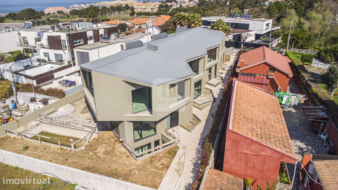 Moradia T3+1 em Canidelo a escassos metros da linha de mar-33