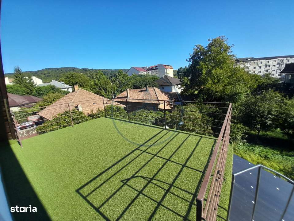 Casa individuala potrivita pentru locuinta,birouri sau cabinete medica - Imagine principală: 2/19