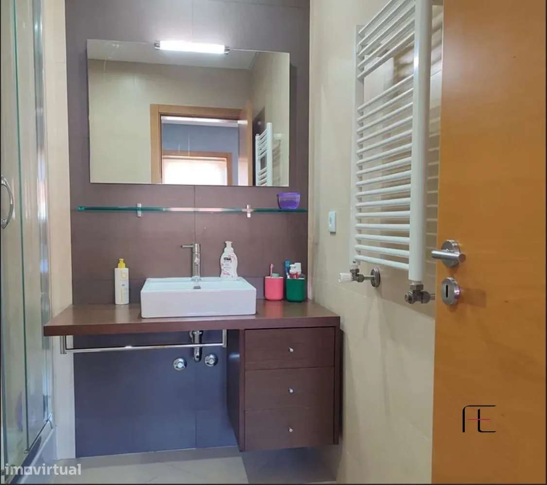 Moradia Geminada T4, Porto, Vila Nova de Gaia-21