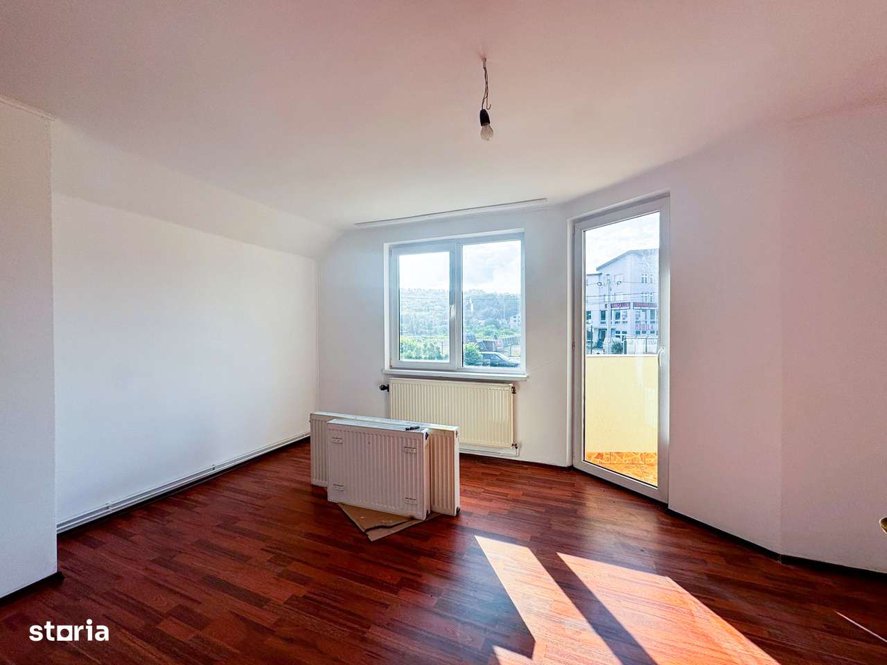 Inchiriere casa spatioasa - Zona Pasarela, Bistrita - Imagine principală: 4/8