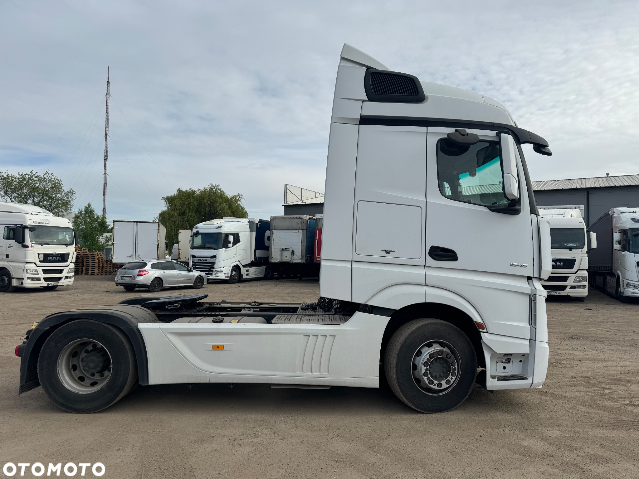 Mercedes-Benz Actros MP4 450 - 4