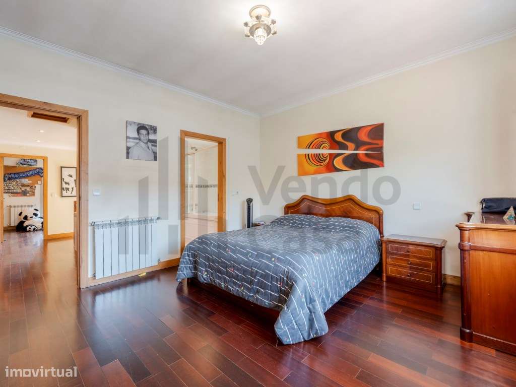 Vende-se Moradia Individual - Braga - Frossos-37