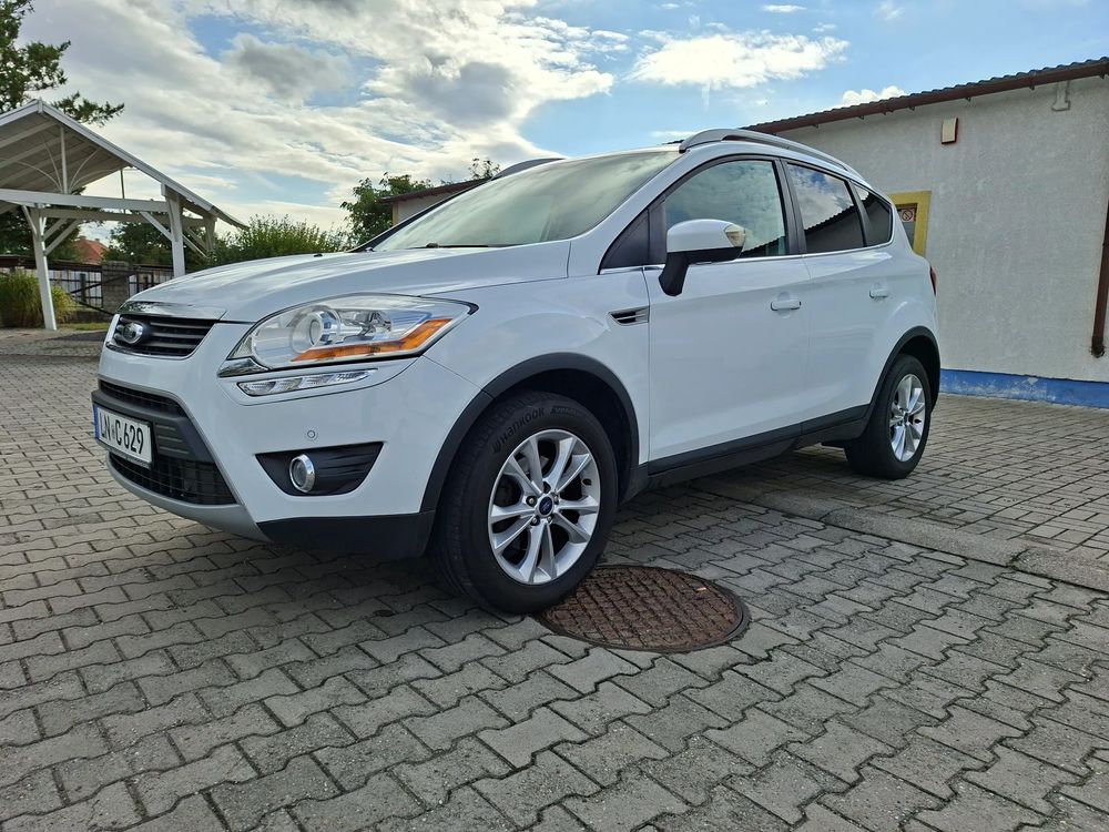Ford Kuga I (2008-2012) 2.0 TDCi 2x4 Titanium 2012