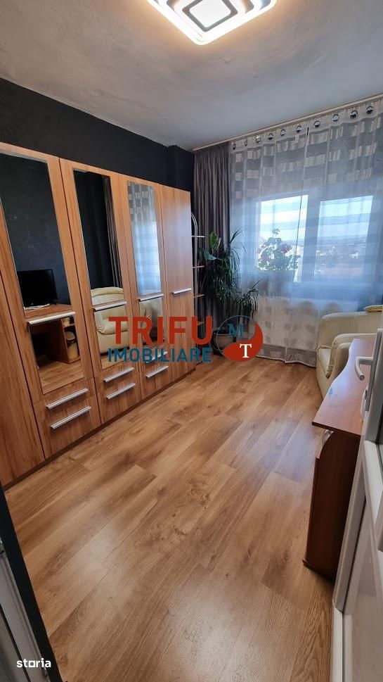 Apartament de vanzare zona Cetate 4 camere ,90mp