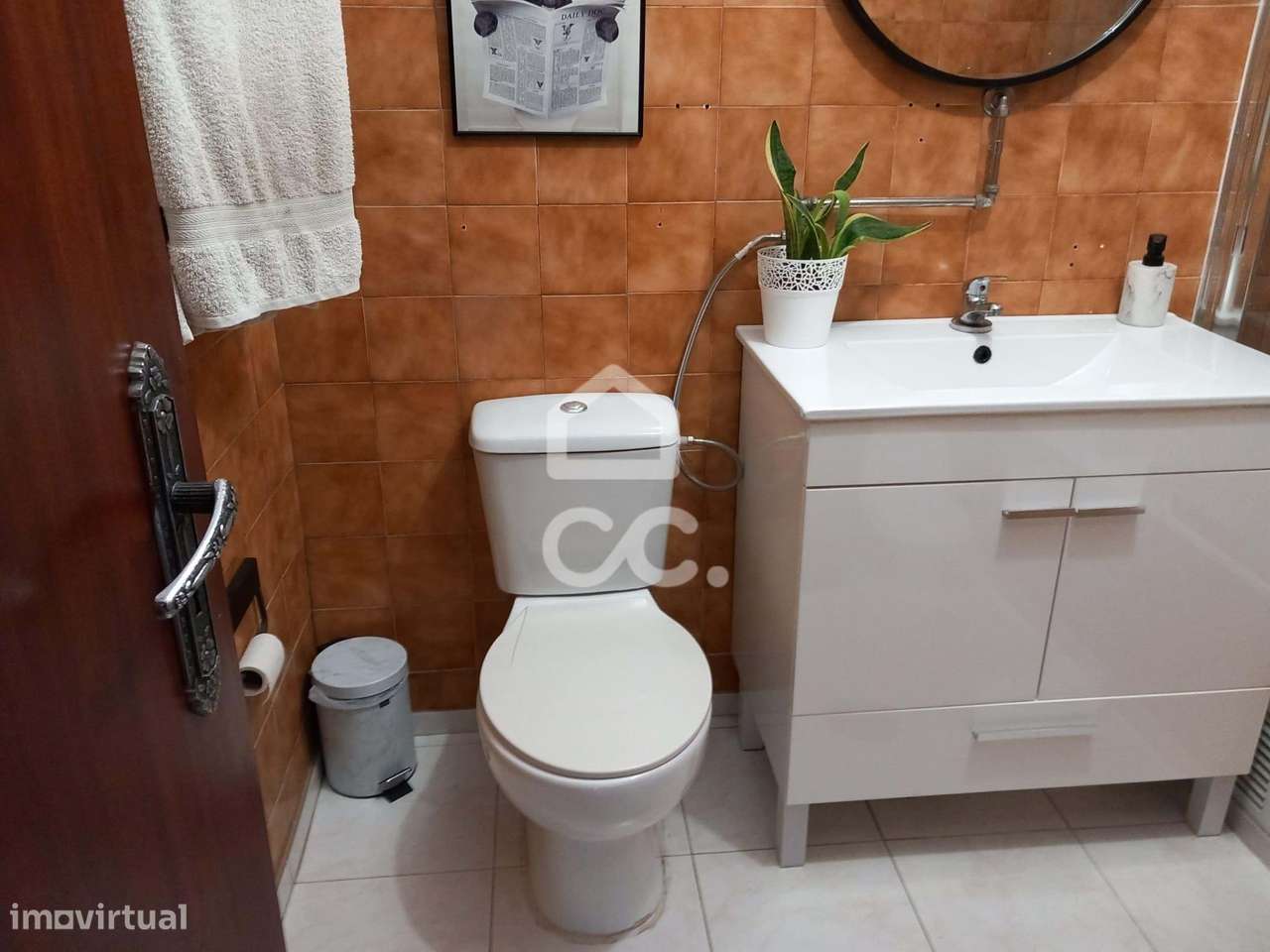 Apartamento T2 Localizado na Rua D. Marcos da Cruz, Leça da Palmeira.-20