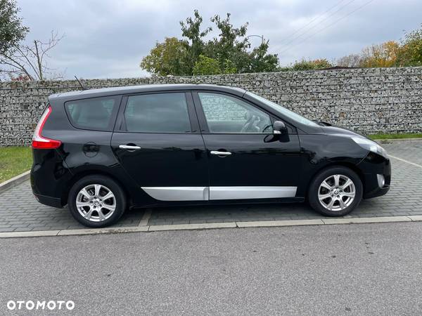 Renault Grand Scenic Gr 1.9 dCi Bose Edition - 10