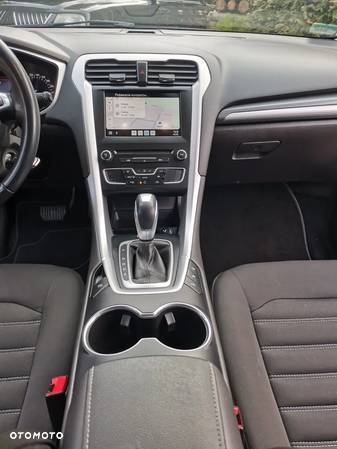 Ford Mondeo 2.0 TDCi Trend PowerShift - 10