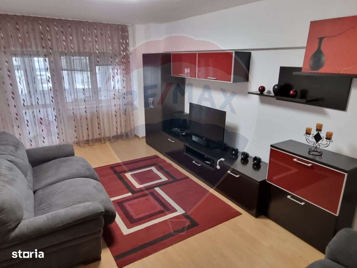 Apartament cu 3 camere de închiriat, strada Stefan cel Mare,zona Mall - Imagine principală: 2/12