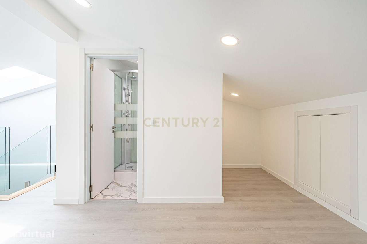 Moradia de charme totalmente renovada com vista aberta sobre vinhas e-35