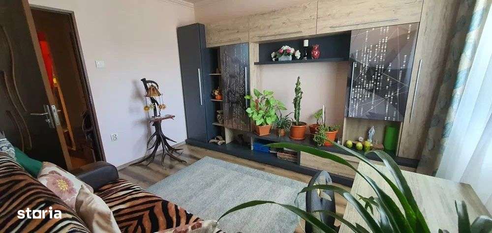 Dambu Pietros - Vanzare apartament 3 camere - B-dul. 1848 - Imagine principală: 3/6