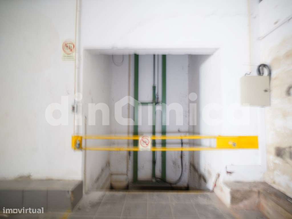 Imóvel Industrial / Serviços-30