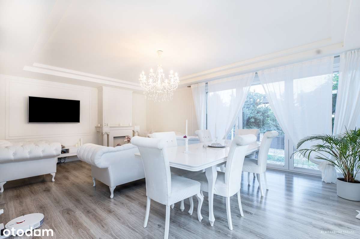 Dom wolnostojący z pięknym widokiem i basenem-7