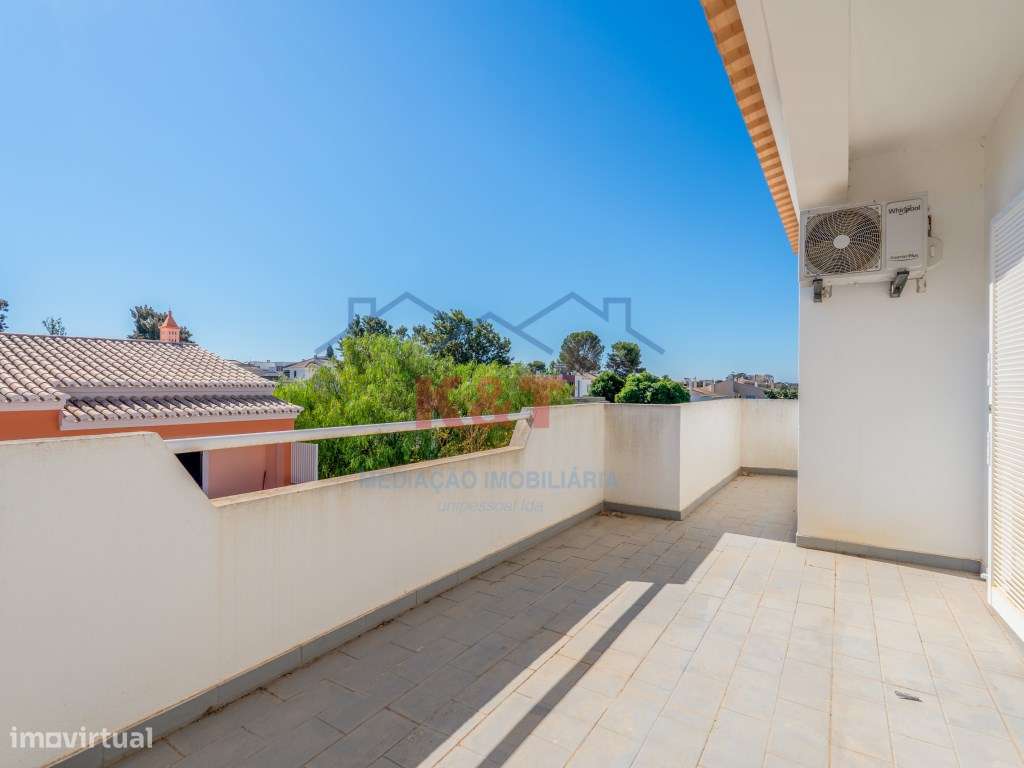 Moradia T3+1 Bemposta-23