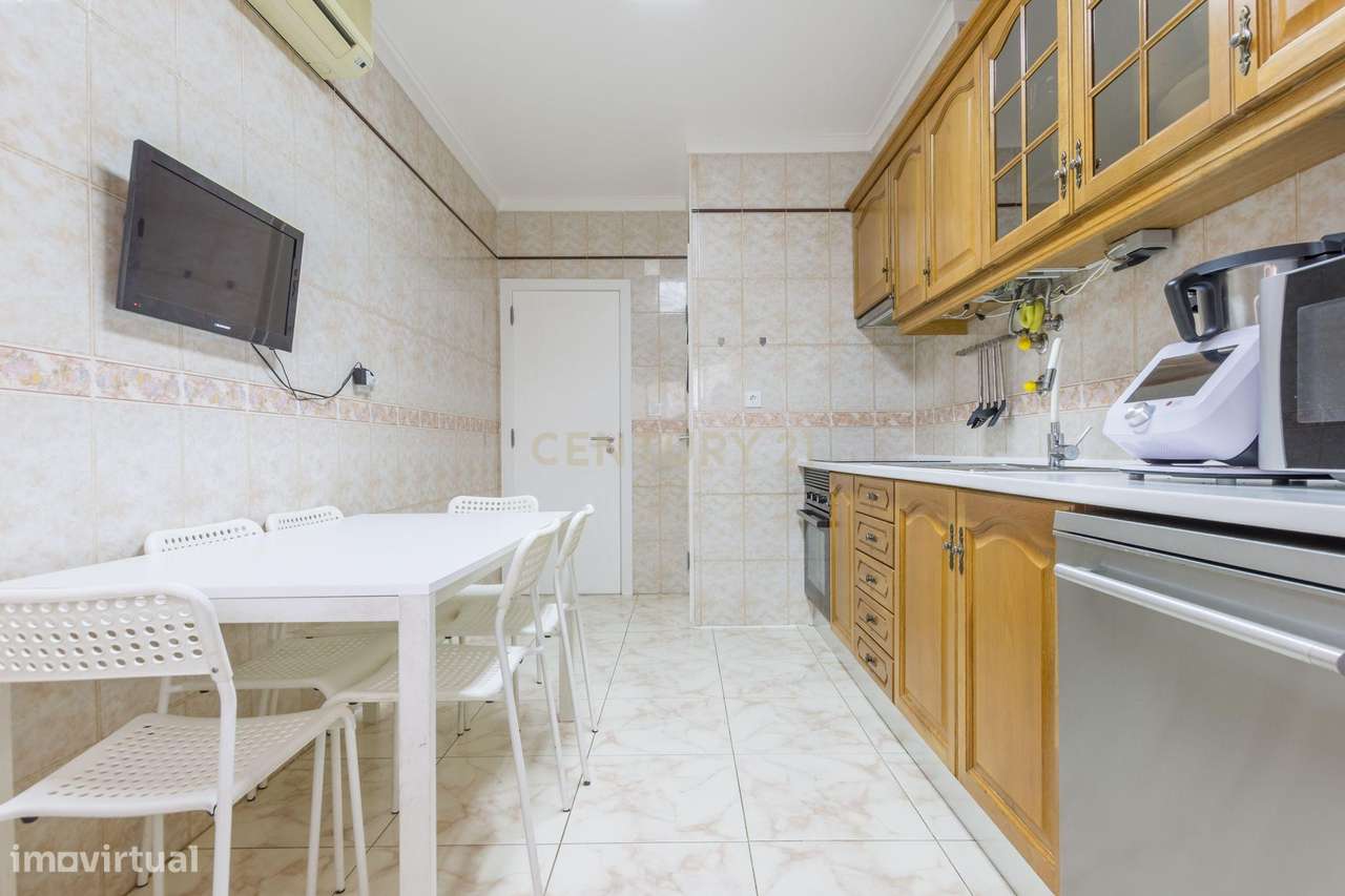Apartamento T3 Moita em excelente localização-2